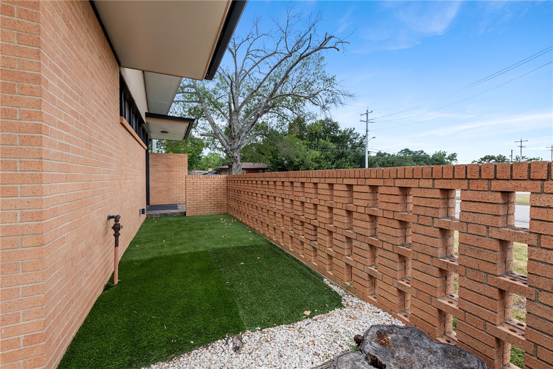 601 Mary Lake Drive
