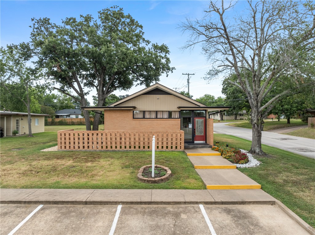 601 Mary Lake Drive