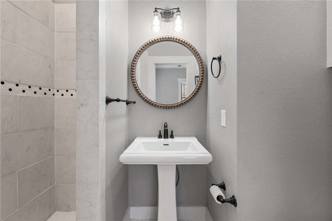 712 East 28th Street