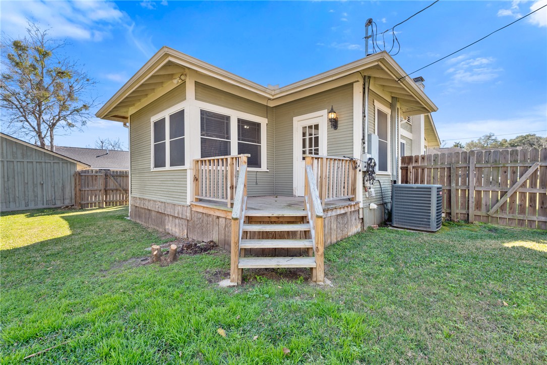 712 East 28th Street