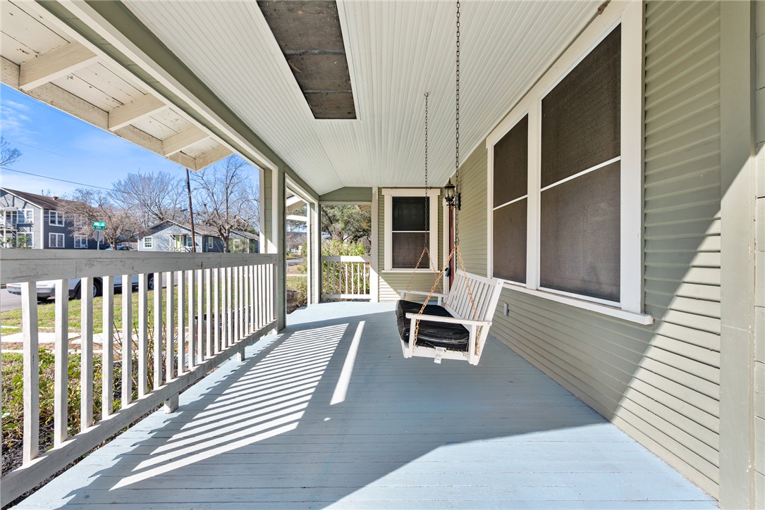 712 East 28th Street