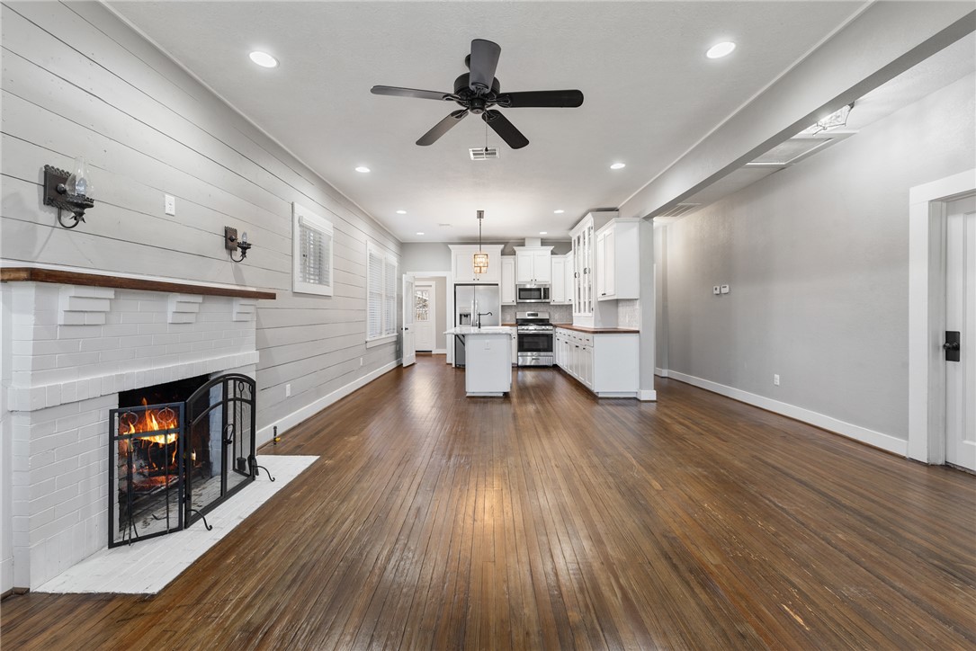 712 East 28th Street