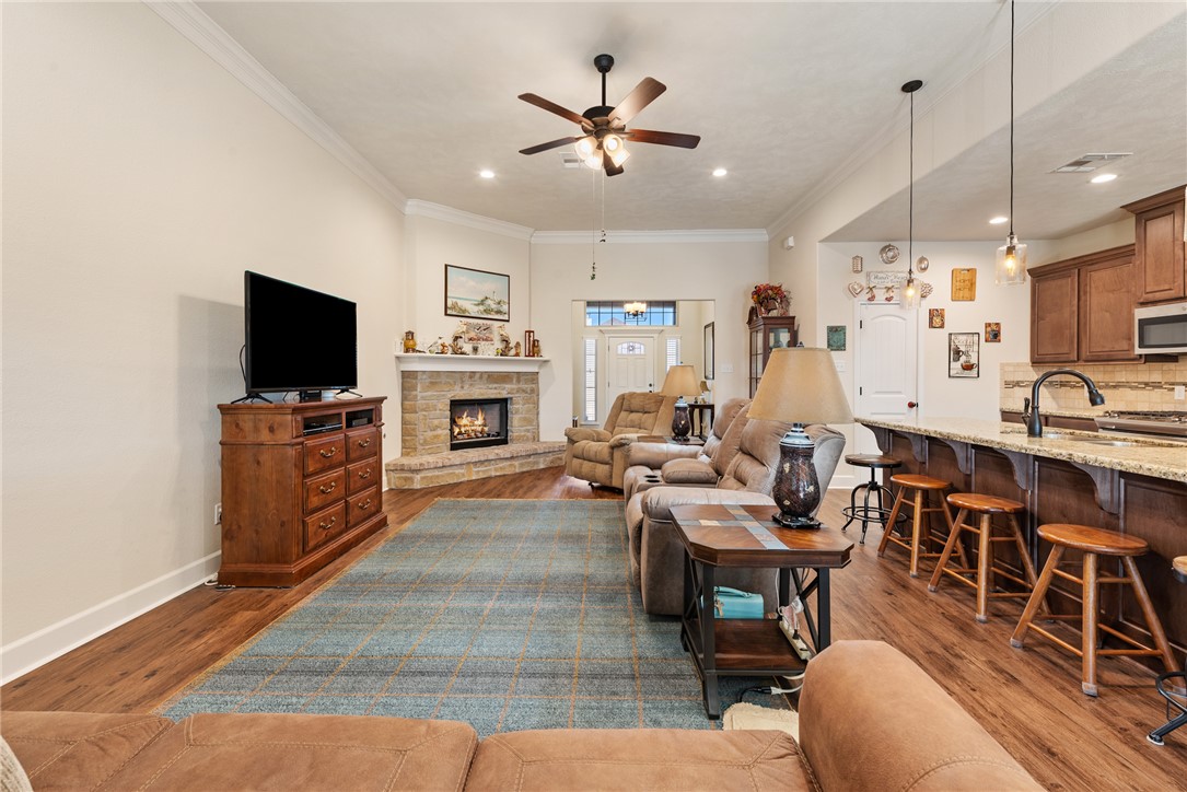 1200 Brunswick Court