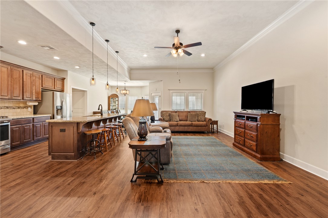 1200 Brunswick Court