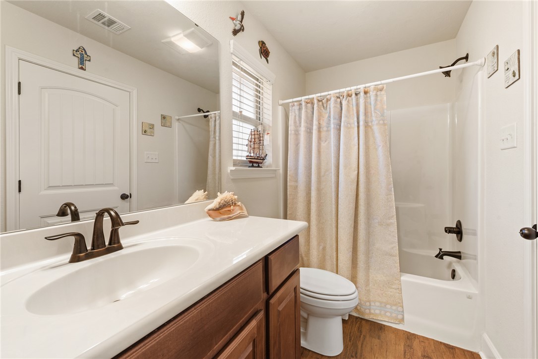 1200 Brunswick Court