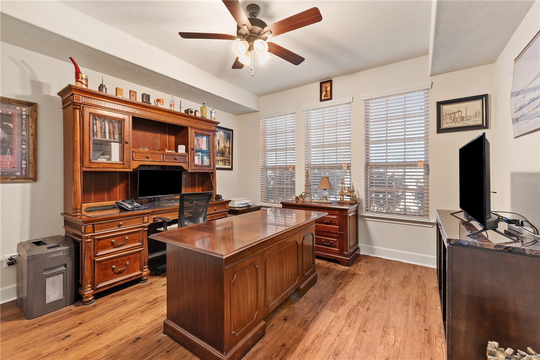 1200 Brunswick Court