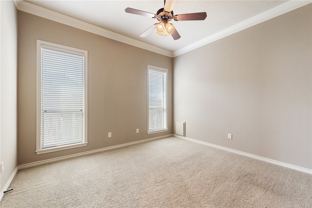 904 Plainfield Court