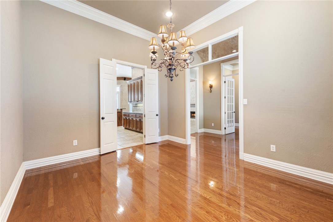 904 Plainfield Court