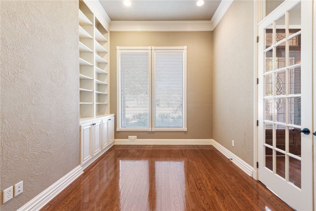 904 Plainfield Court