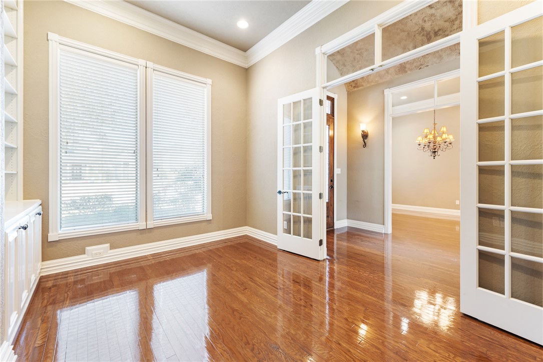 904 Plainfield Court