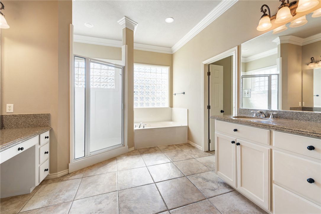 904 Plainfield Court