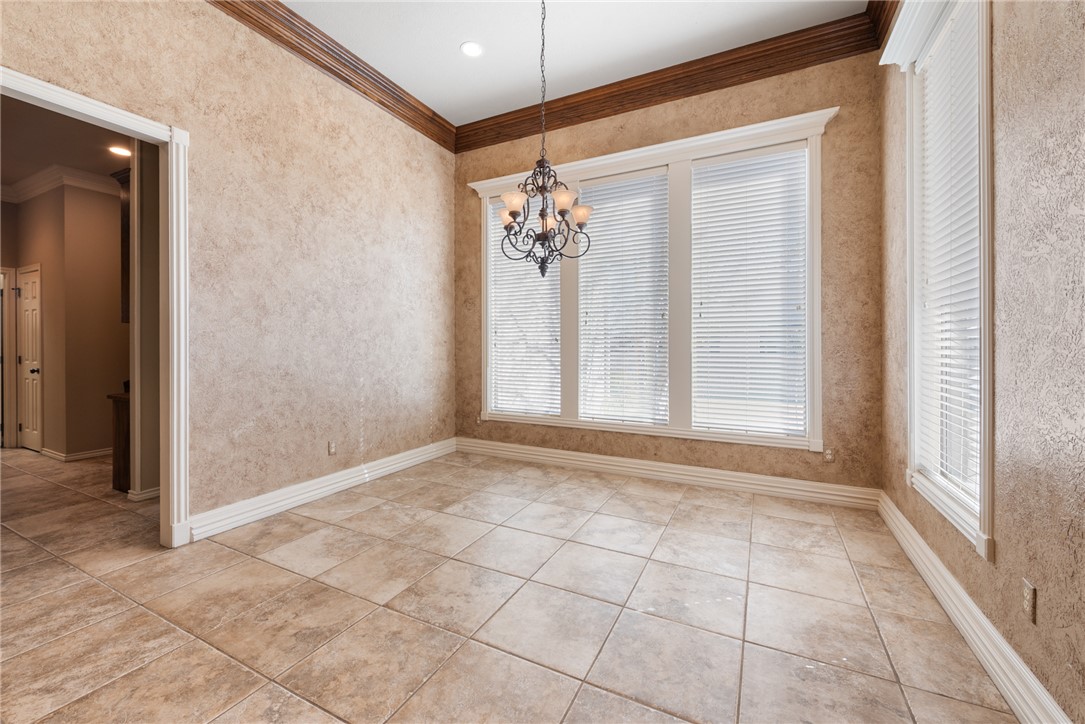 904 Plainfield Court