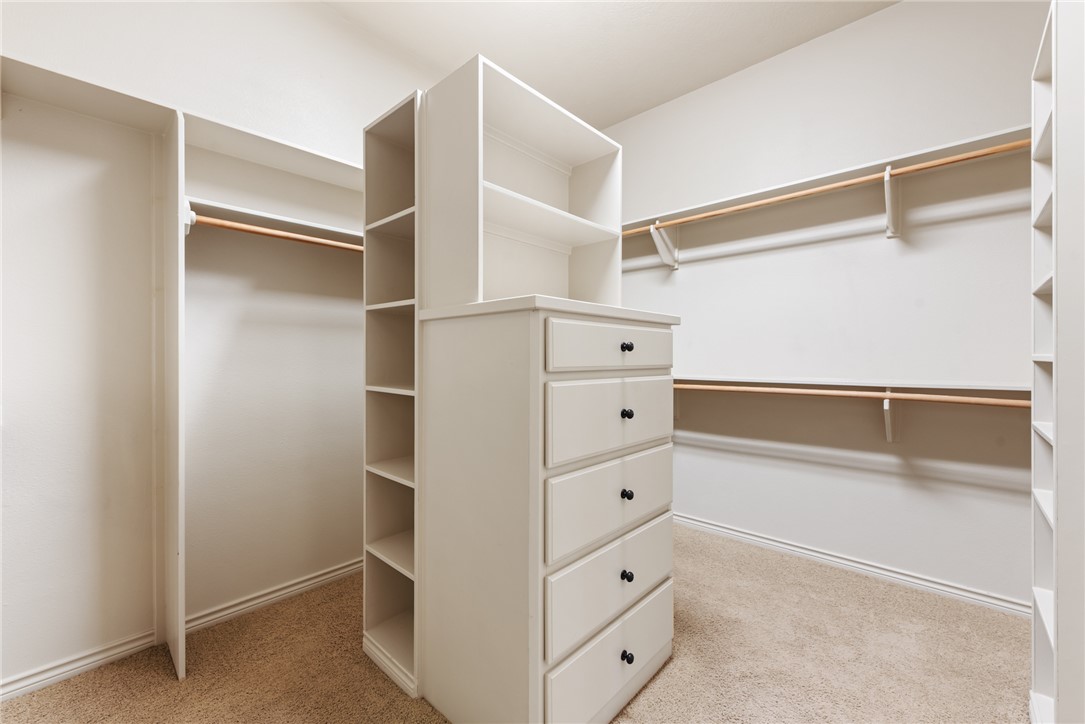 904 Plainfield Court