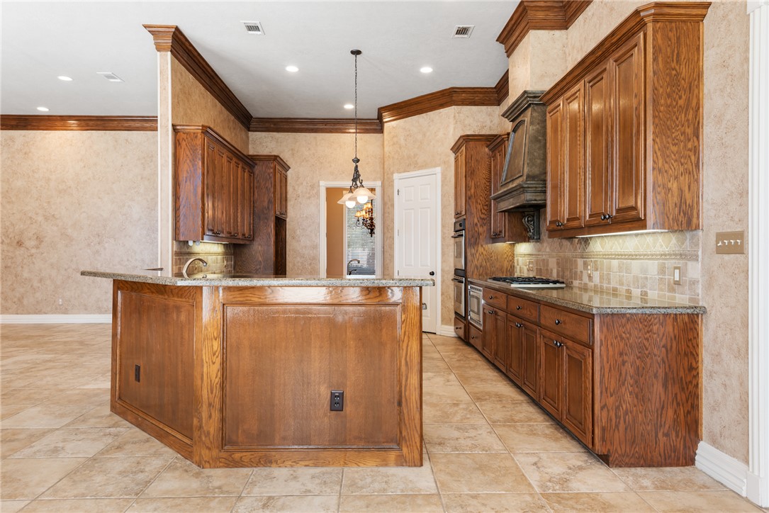 904 Plainfield Court