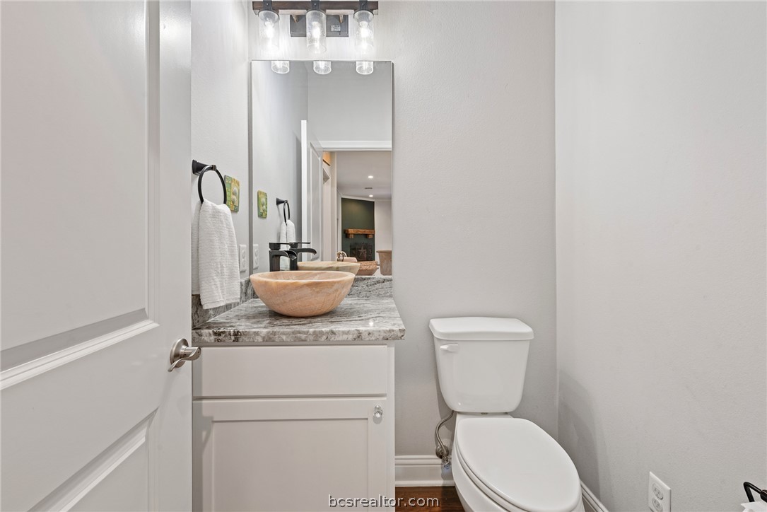 9066 King Oaks Drive