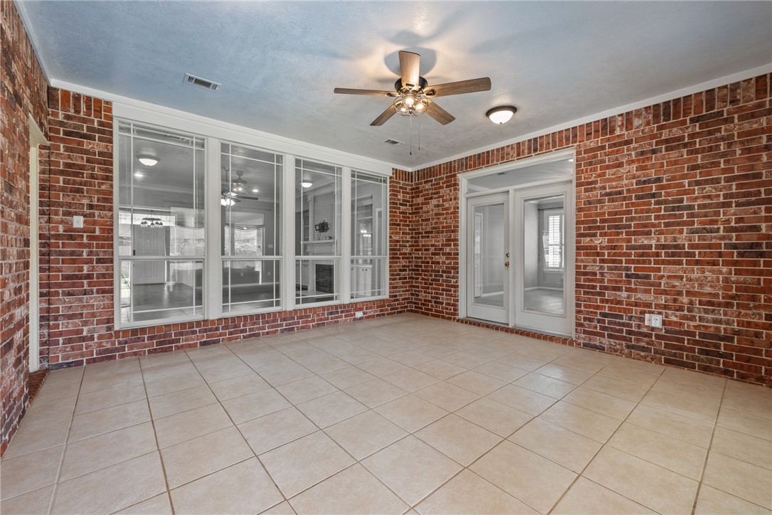 814 Royal Adelade Drive