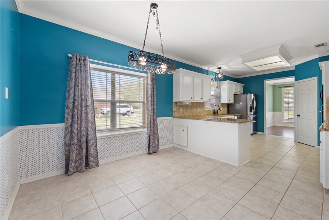 814 Royal Adelade Drive