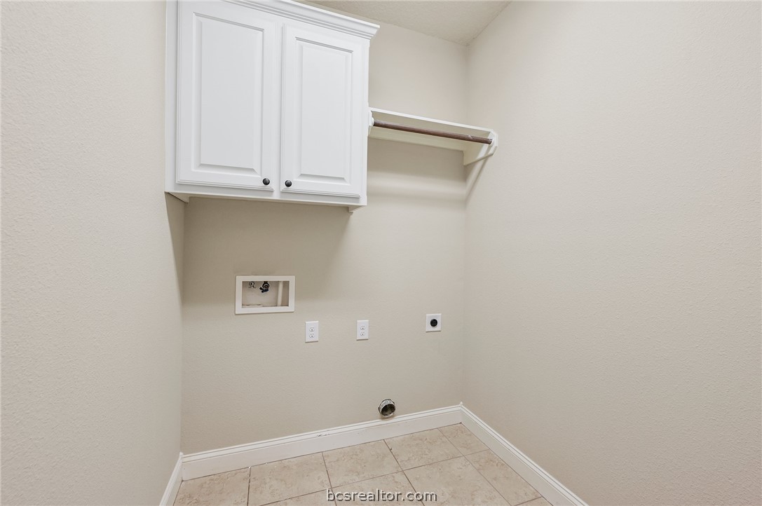 4105 Shallow Creek Loop