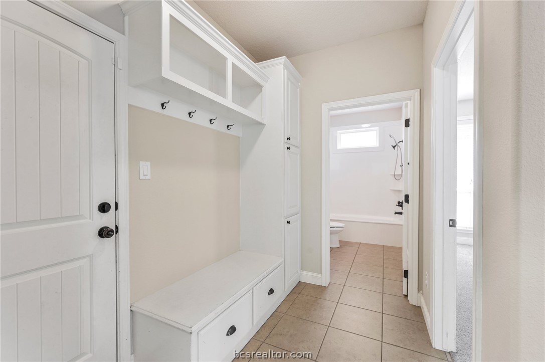 4105 Shallow Creek Loop