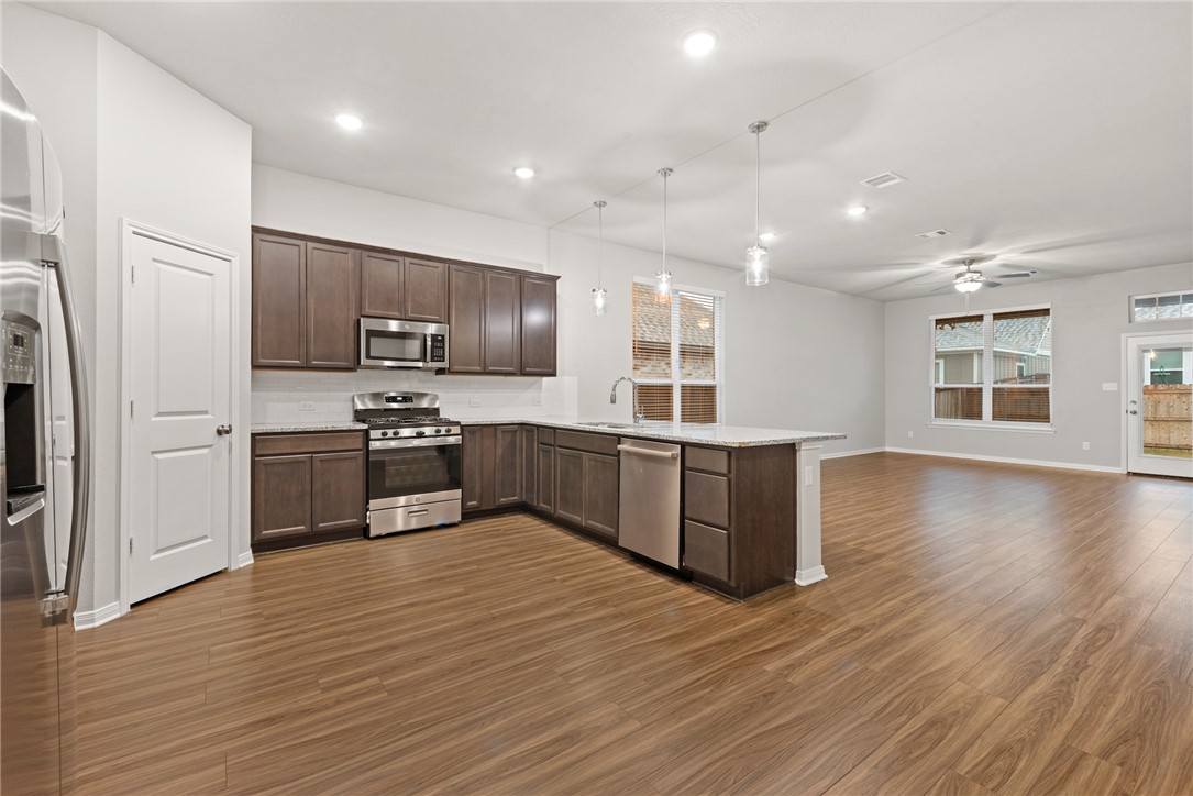 6203 Southern Cross Drive