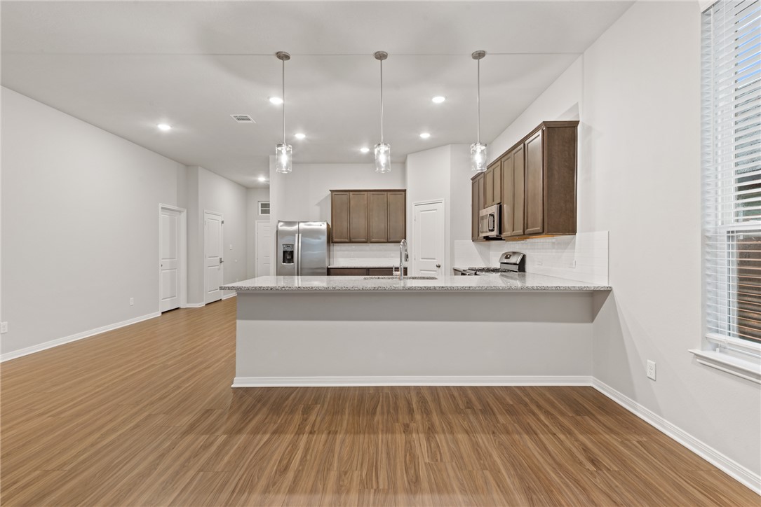 6203 Southern Cross Drive