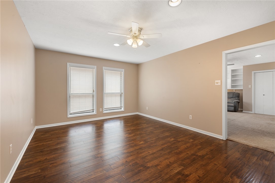 2900 Broadmoor Drive