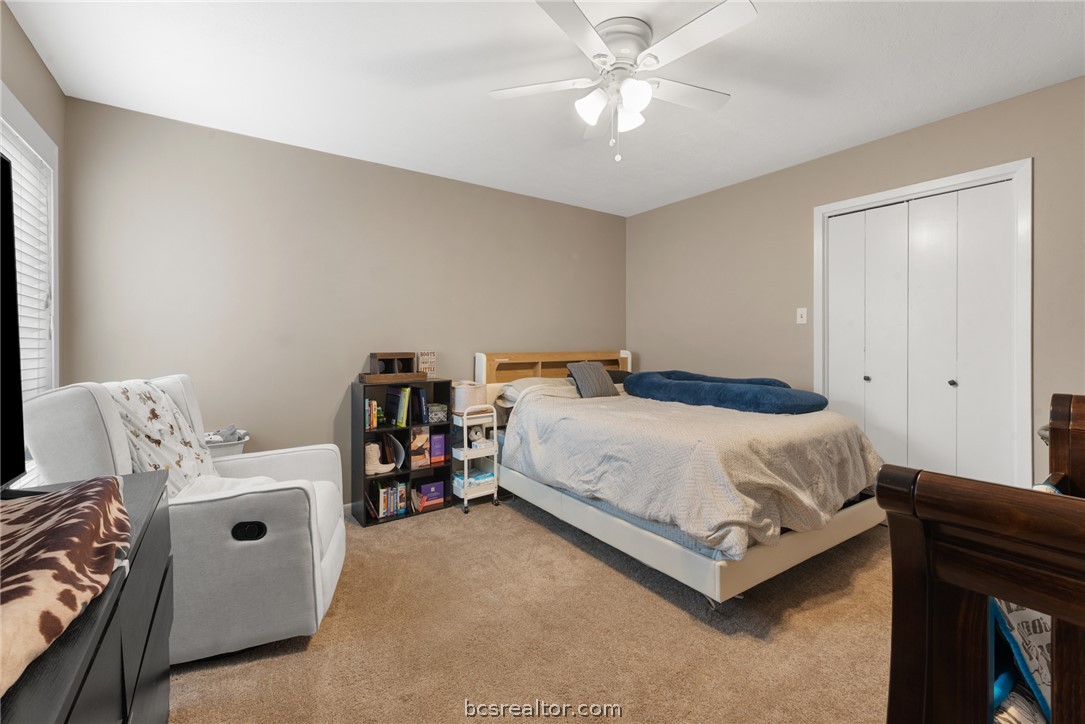 2900 Broadmoor Drive