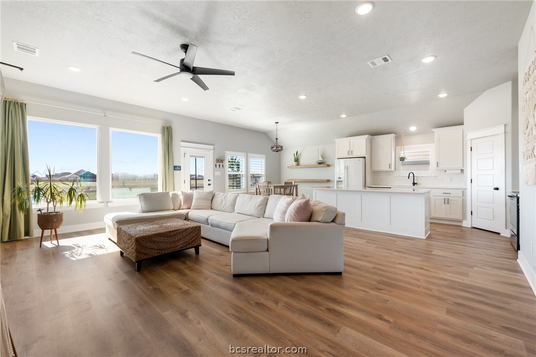 244 Brazos Bend