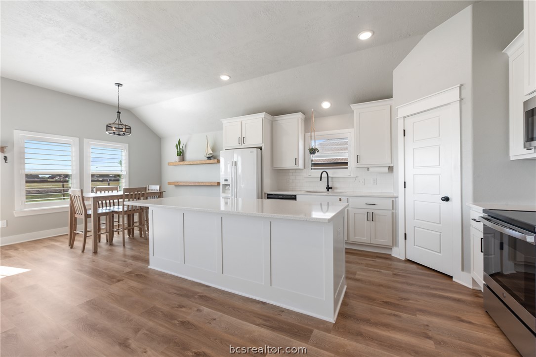 244 Brazos Bend