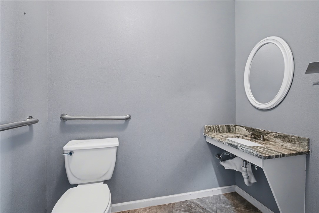 1227 South College Avenue