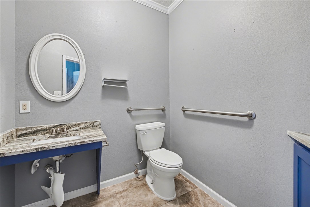 1227 South College Avenue