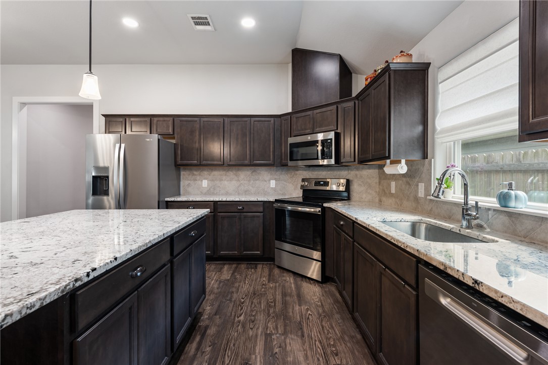 3417 Calmar Court
