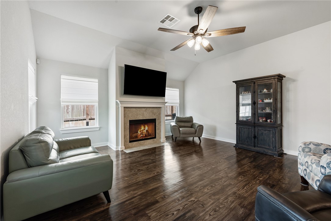 3417 Calmar Court