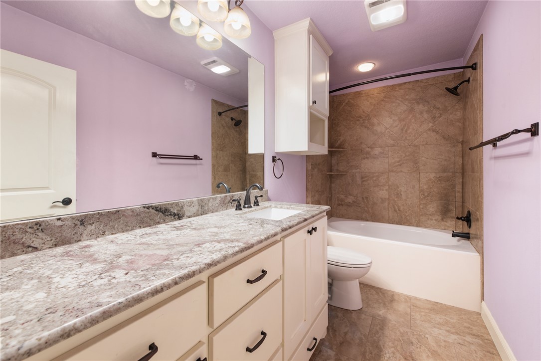 4605 River Valley Drive