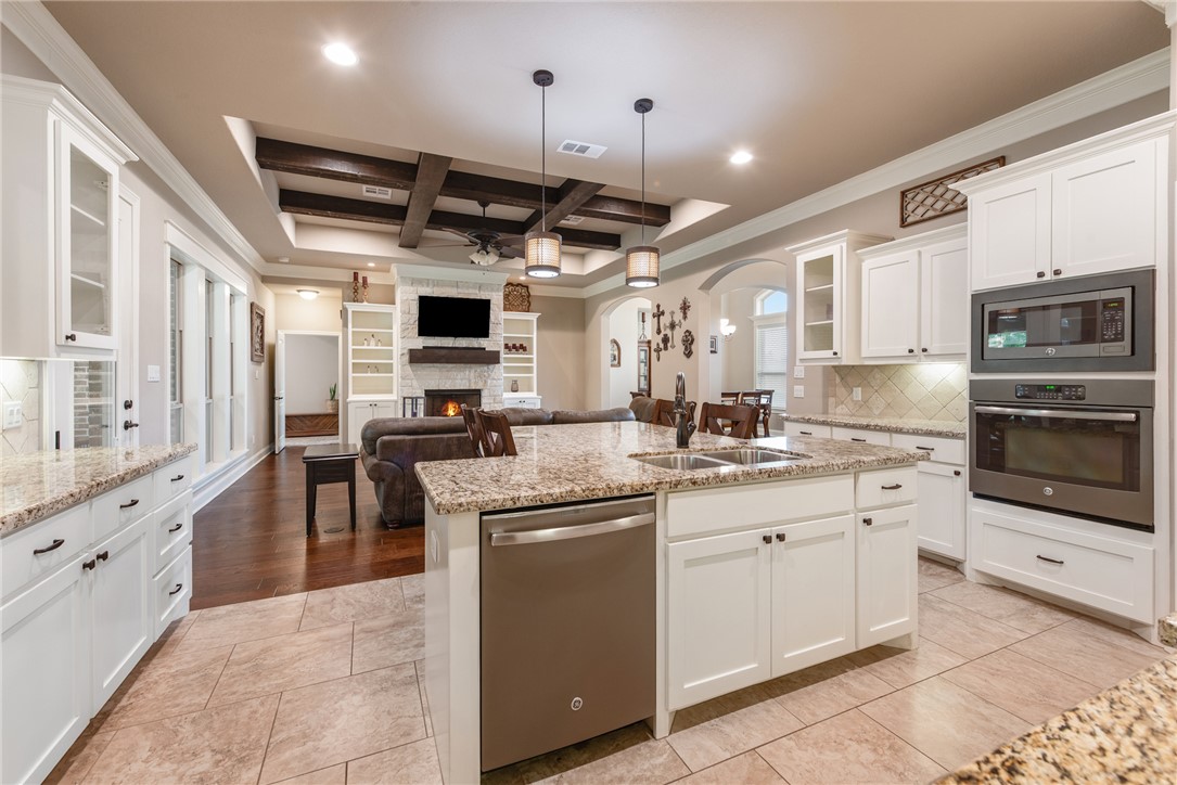 4605 River Valley Drive