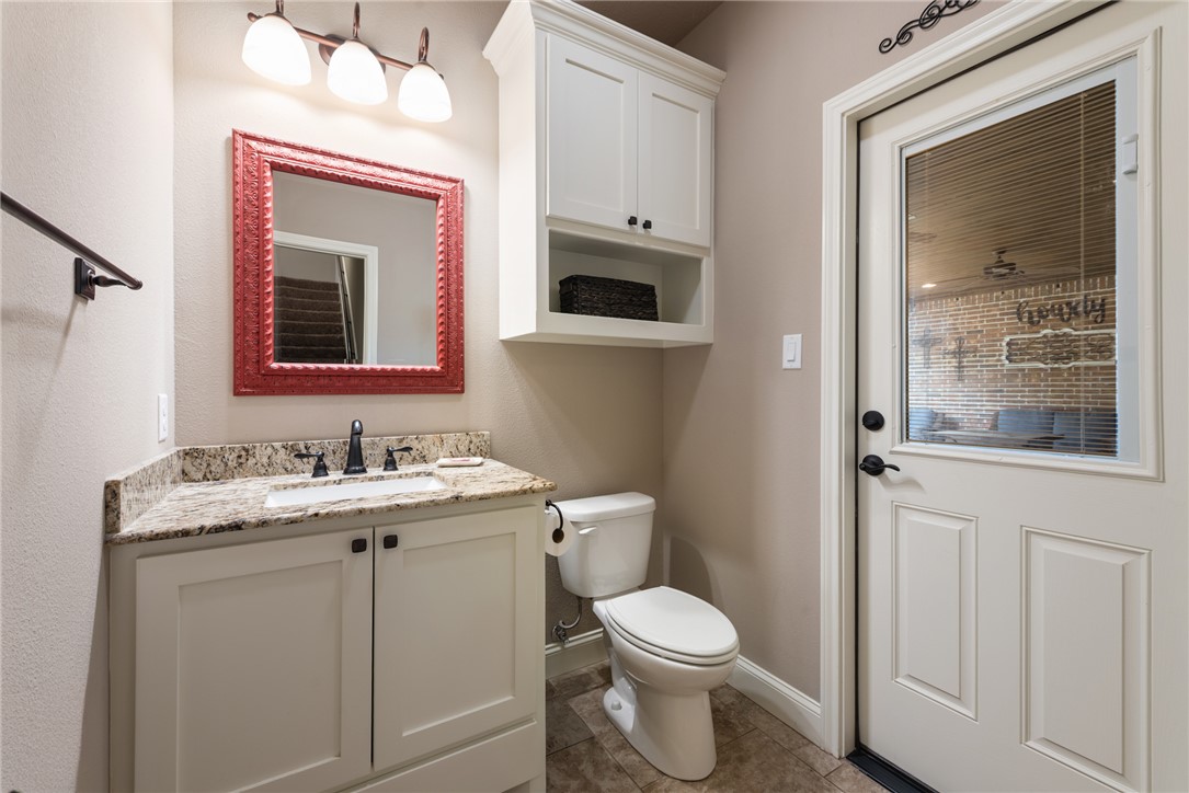 4605 River Valley Drive