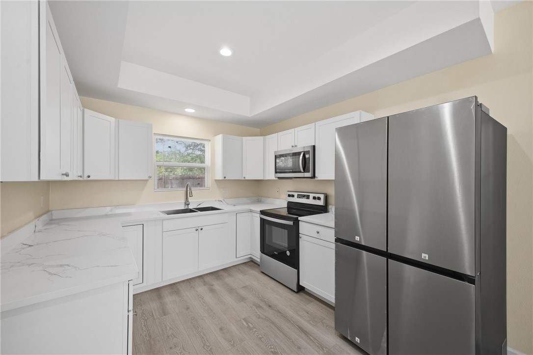 100 Walnut Circle