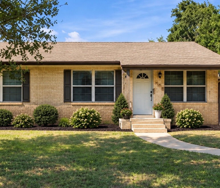 806 Mary Lake Drive