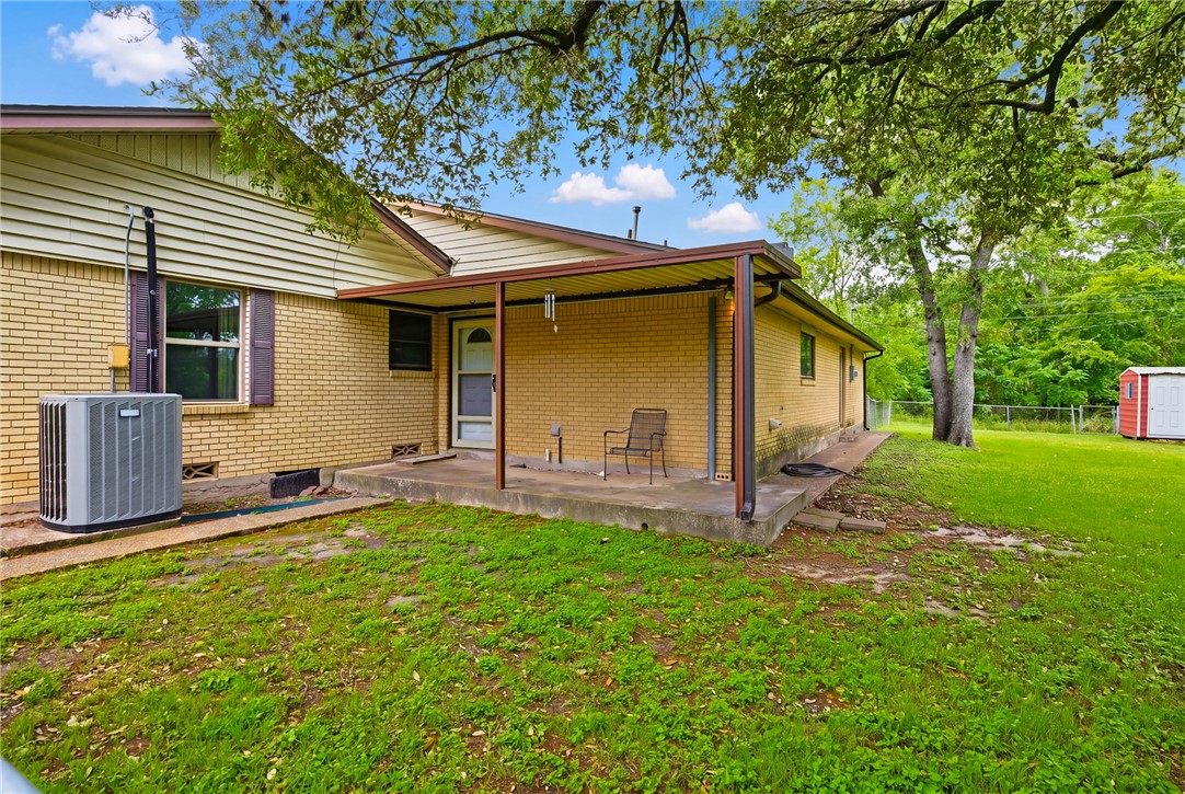 806 Mary Lake Drive