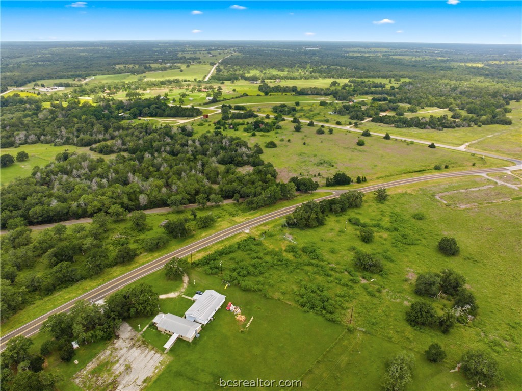 2.92 Acres FM 60 W
