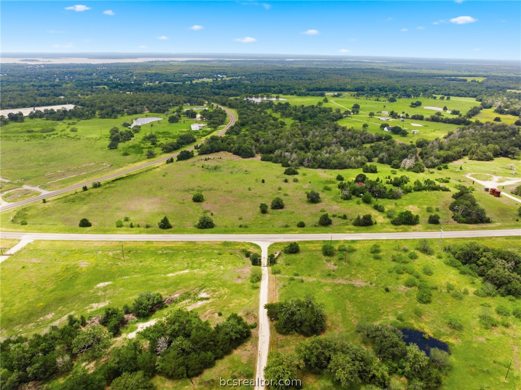 2.92 Acres FM 60 W
