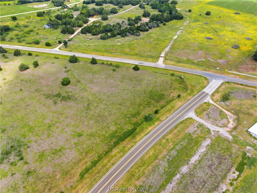 2.92 Acres FM 60 W
