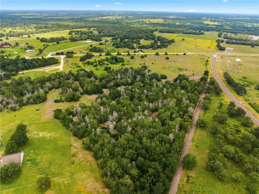 16.12 Acres FM 60 W