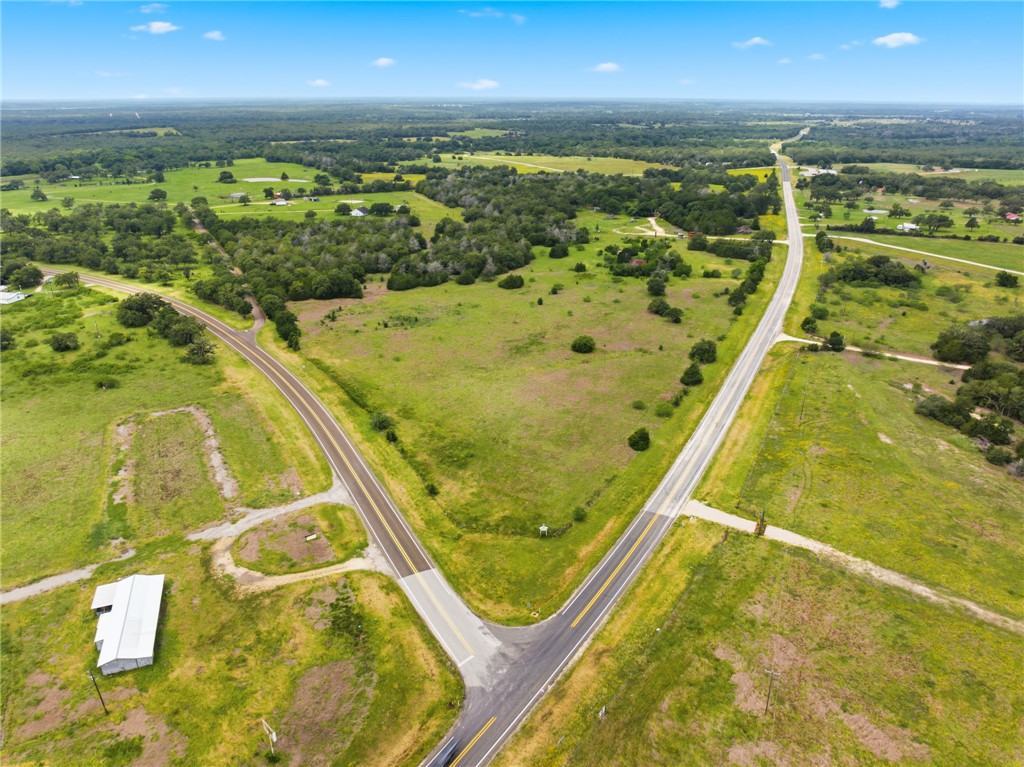 16.12 Acres FM 60 W