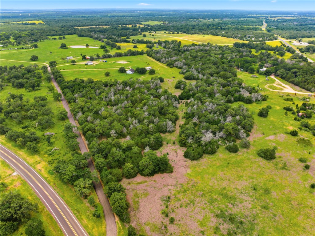 19.04 Acres FM 60 W