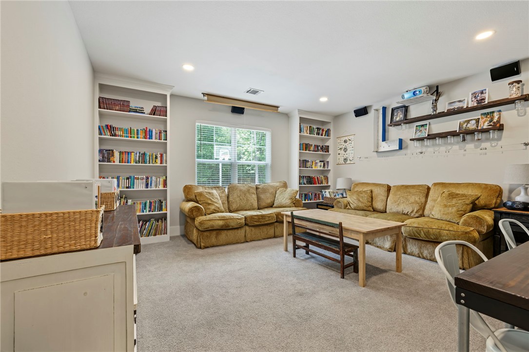 390 Camden Hills