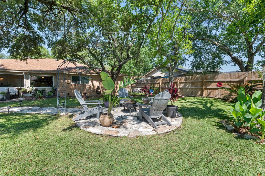 3805 Windridge Drive