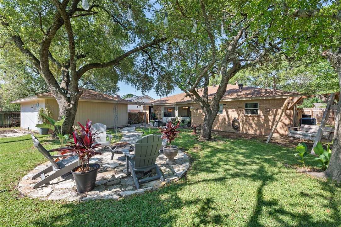 3805 Windridge Drive