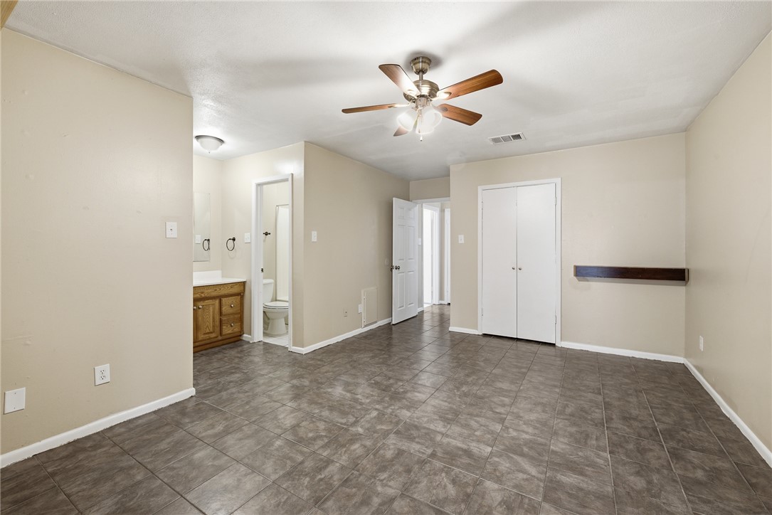 3202 Forestwood Drive