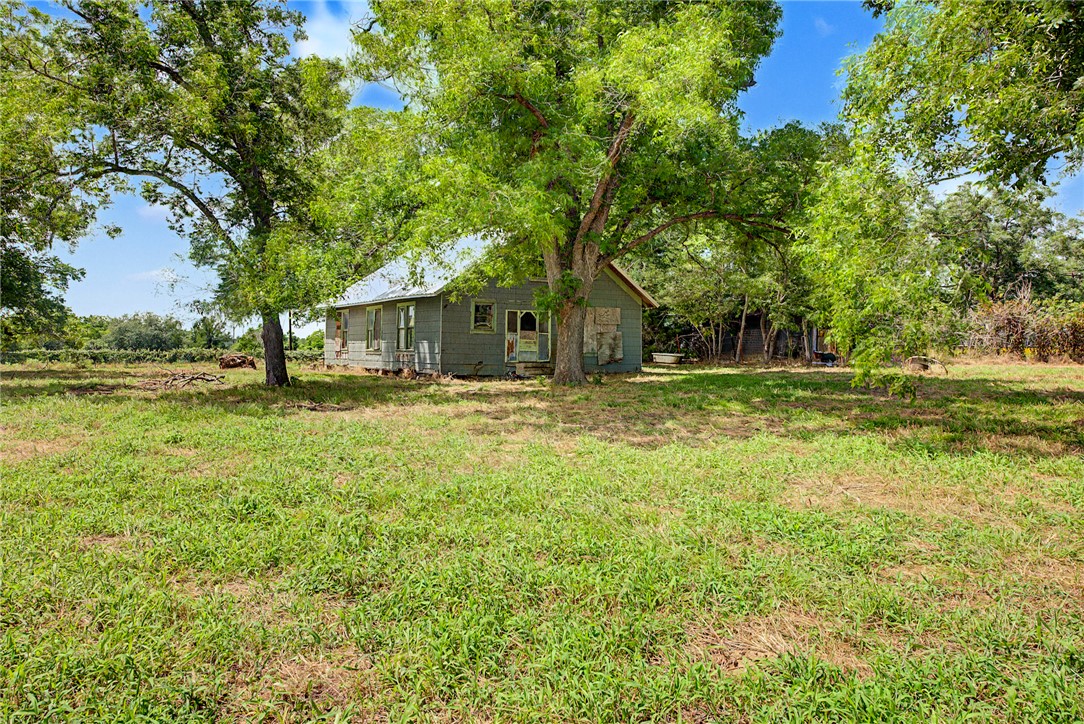 11595 Hwy 21 W
